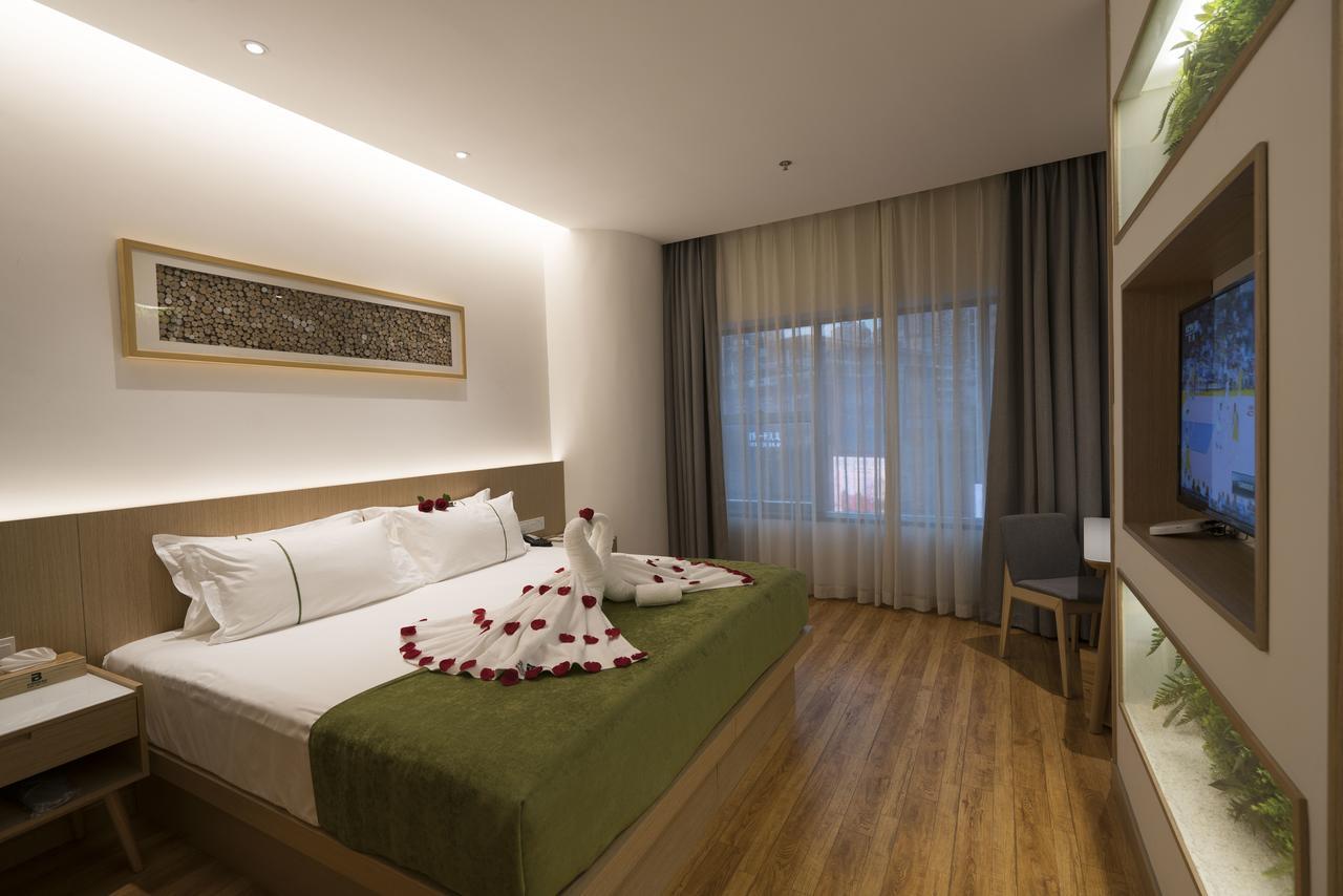 Bindun Langyi Hotel Yuzhong Экстерьер фото