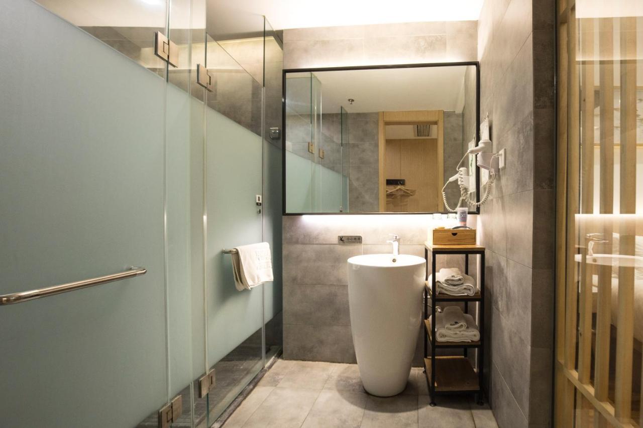 Bindun Langyi Hotel Yuzhong Экстерьер фото